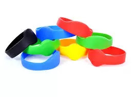 custom silicone wristbands